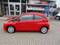 Toyota Aygo X Rouge - thumbnail 3