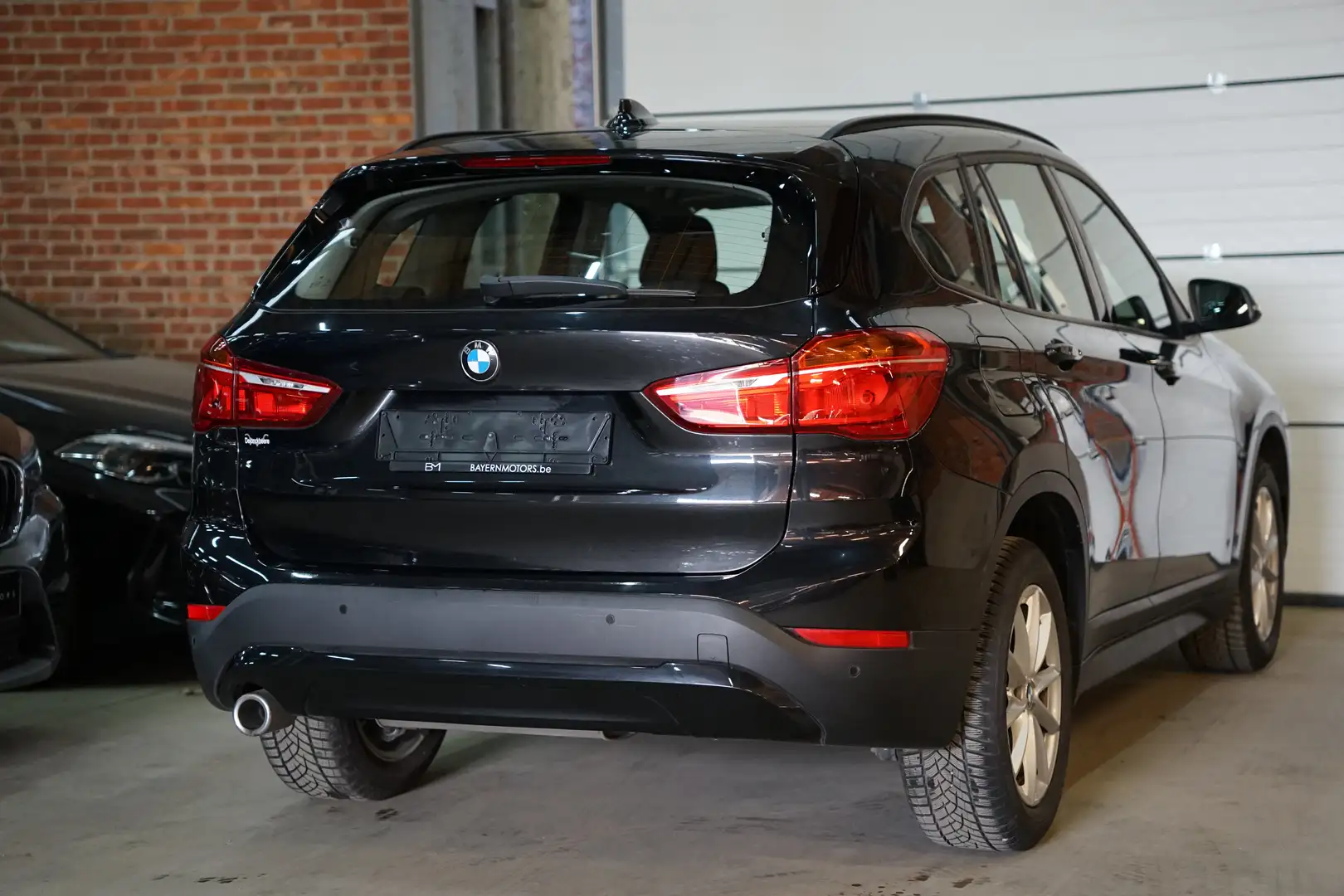 BMW X1 1.5 d sDrive16 Facelift EURO6d Prof Navi Garantie Zwart - 2