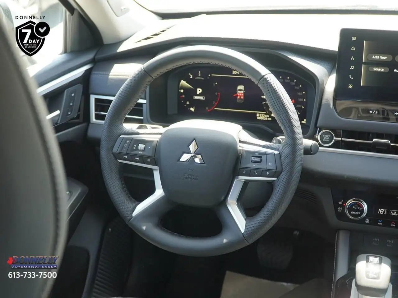 Mitsubishi Outlander снимка Mitsubishi Outlander