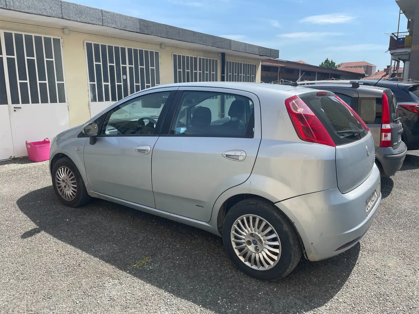 Fiat Grande Punto Grande Punto III 2005 5p 1.4 sjt 16v Dynamic 95cv Gris - 2