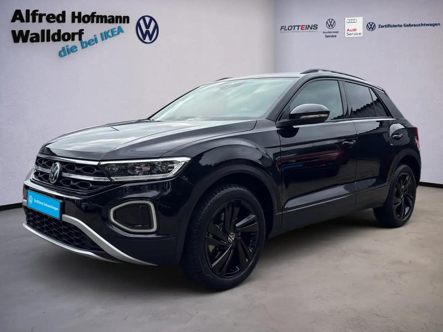 Volkswagen T-Roc 2.0 TDI DSG ALLRAD AHK STHZ LED NAVI LM Negro - 1