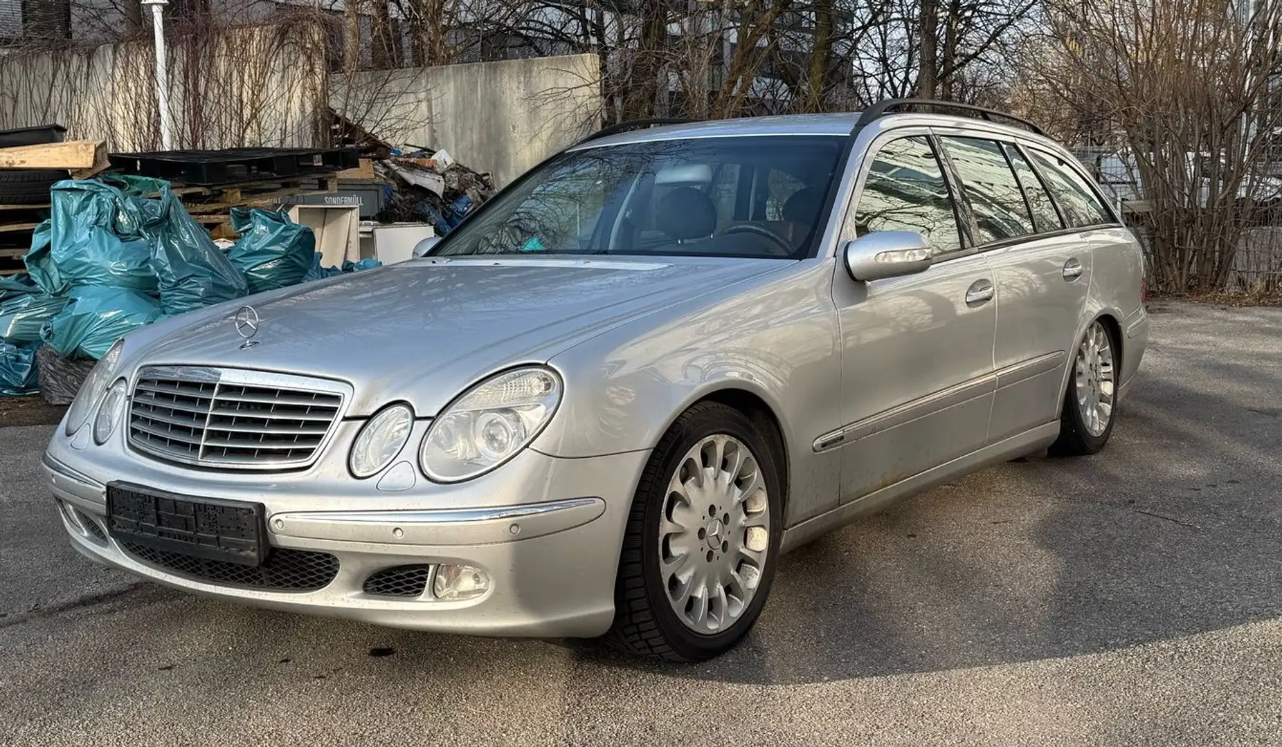 Mercedes-Benz E 320 T CDI Elegance Airmatic Tüv 11/25 - 1
