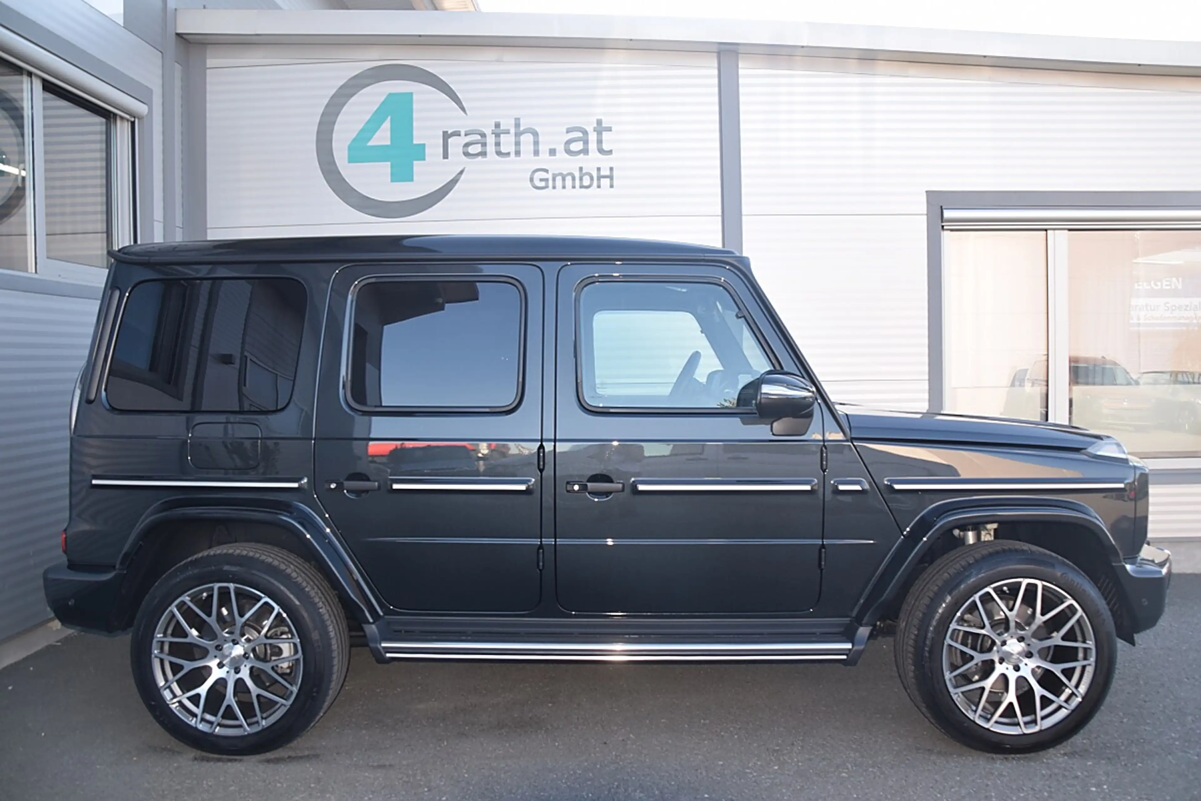Mercedes-Benz G 400 d AMG Line (EURO 6d) VOLL/STDHZG/21" BRABUS — photo 6