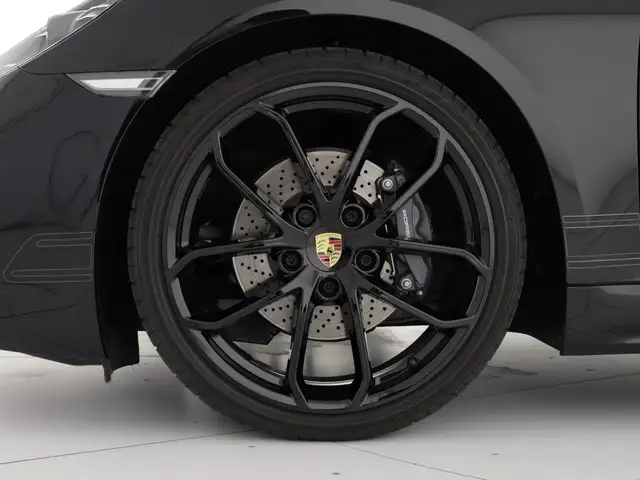 Porsche Cayman view 6