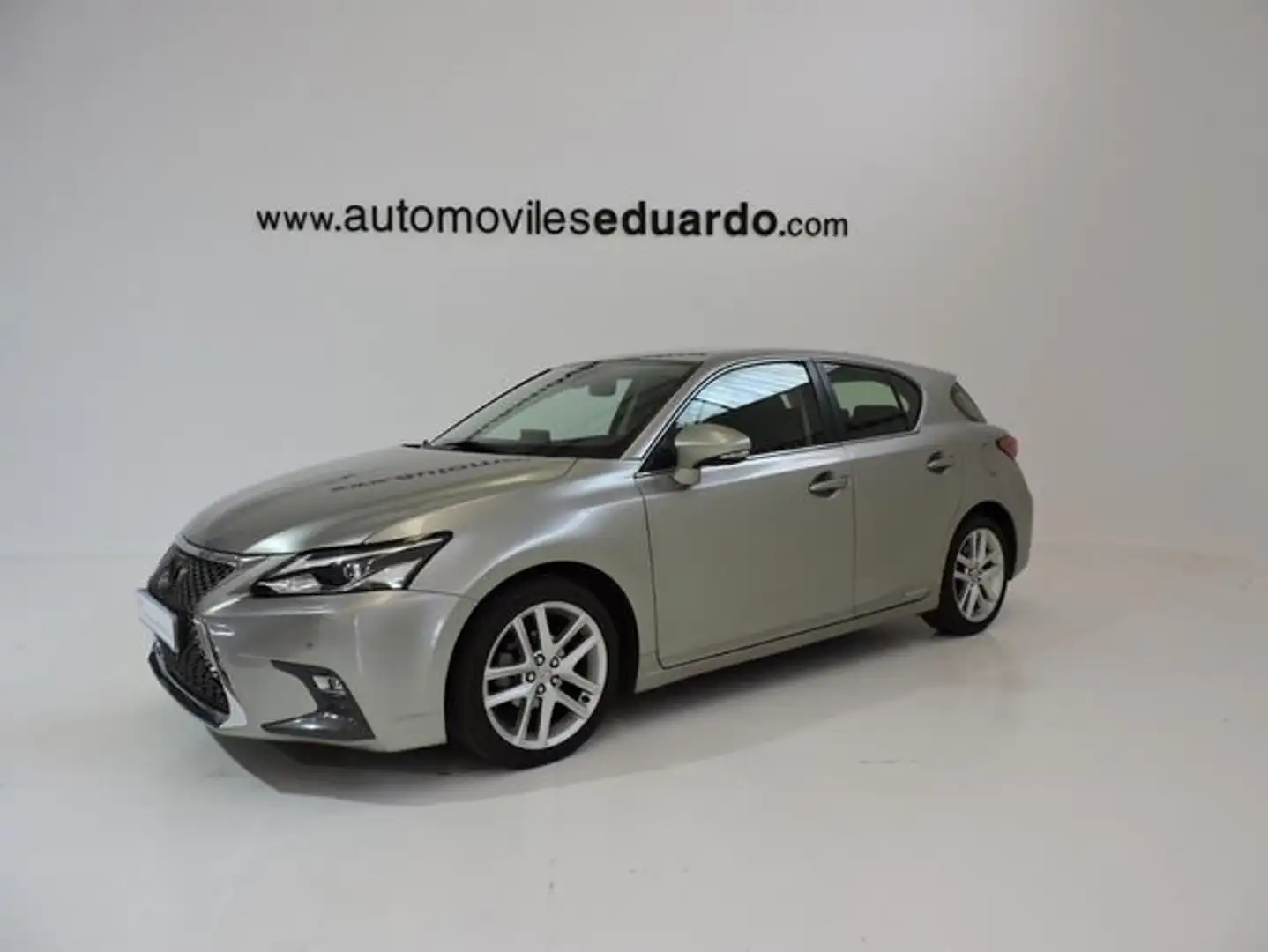 Lexus CT 200h Executive Plateado - 1