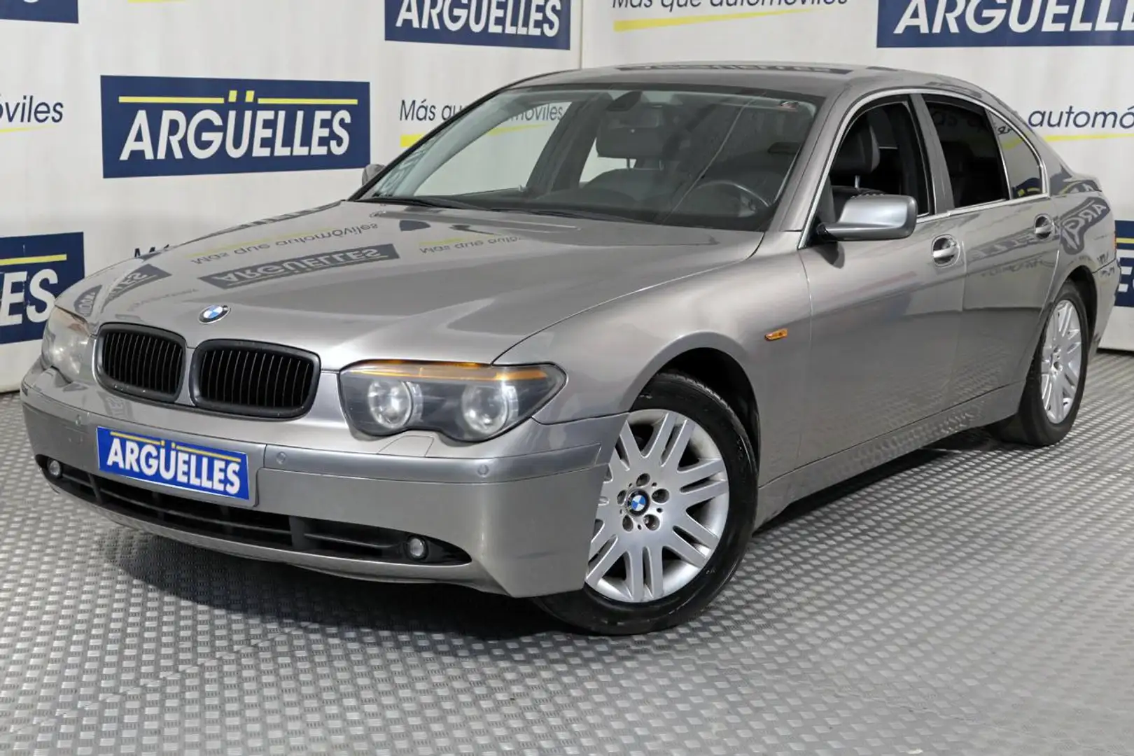 BMW 730 730dA 218cv AUT Grijs - 1