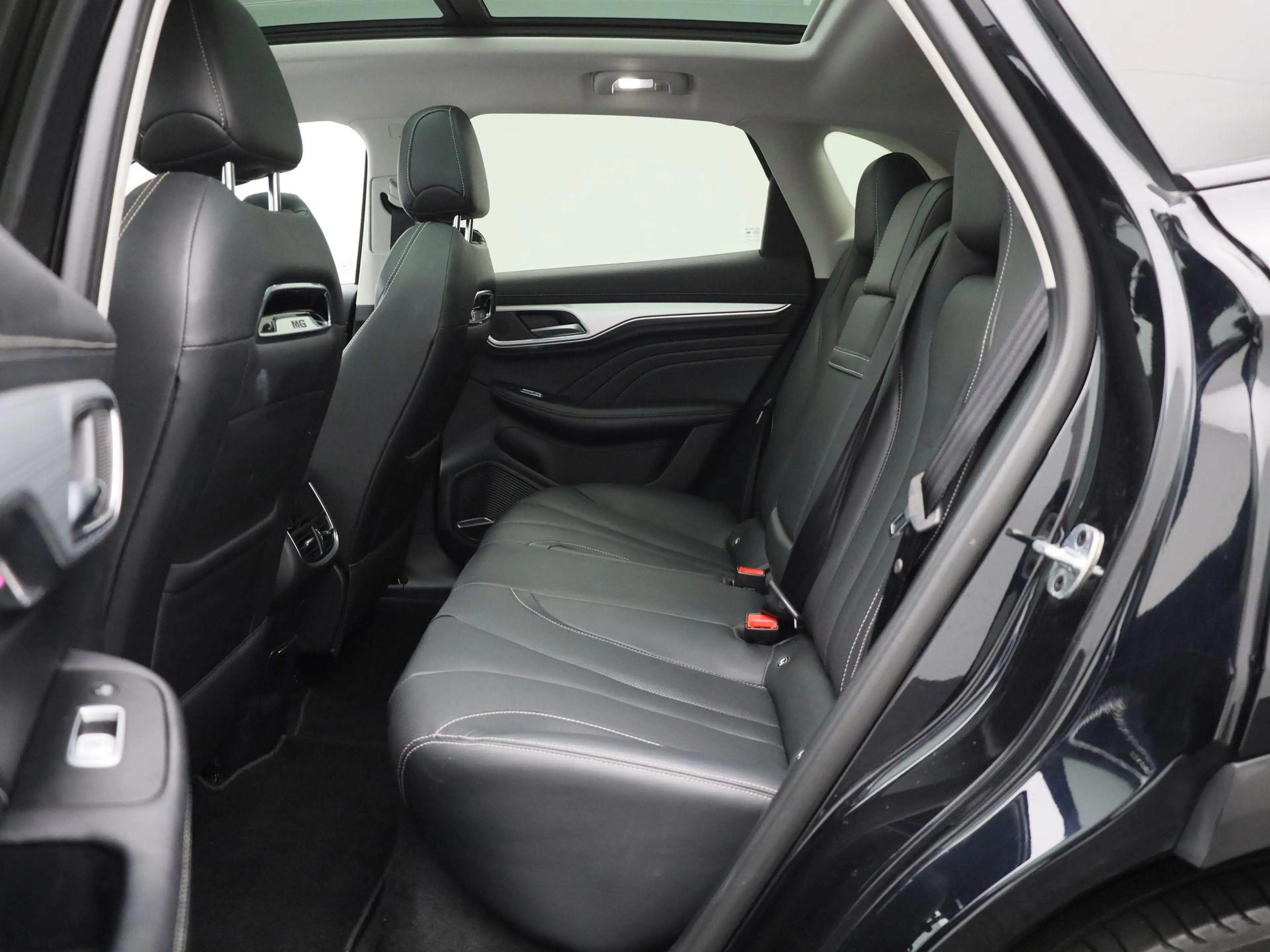 MG Marvel R Luxury 70 kWh | Navi | Panoramadak | Led Sfeerlich — photo 13