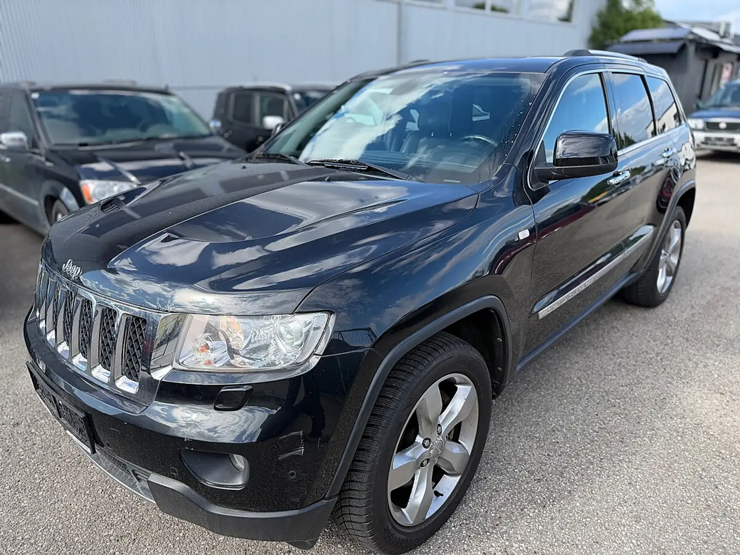 Jeep Grand Cherokee Schwarz - 1