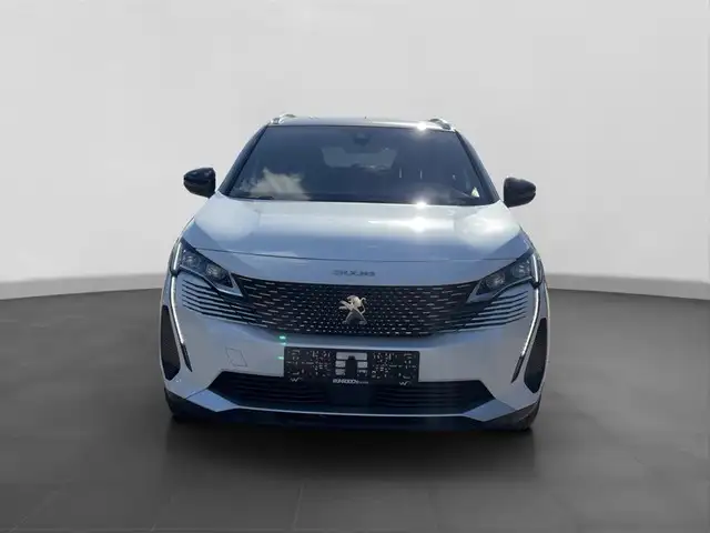Peugeot 3008 view 6