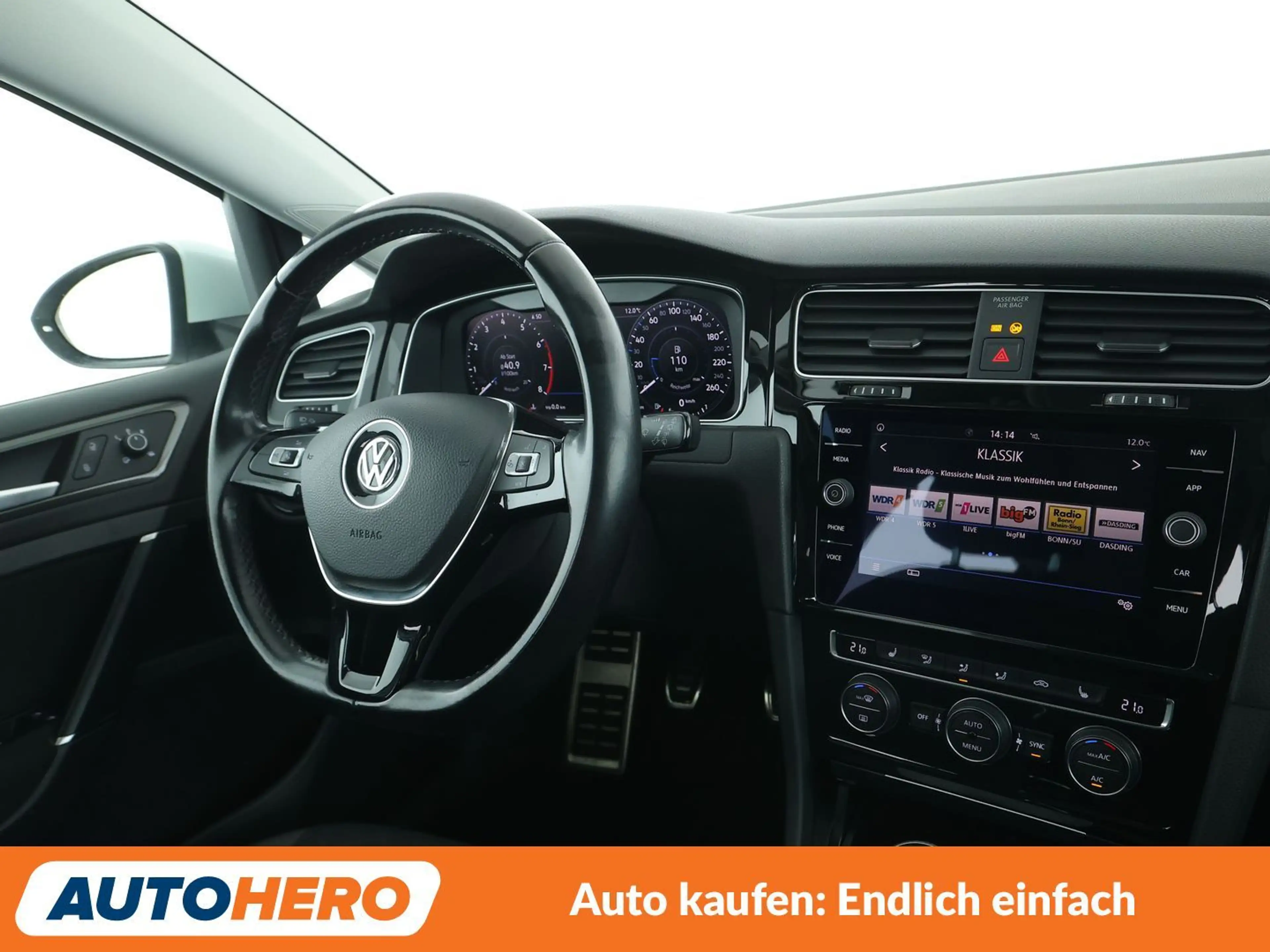 Volkswagen Golf 1.0 TSI Join *NAVI*LED*PANO*PDC*CAM*SHZ* — photo 13