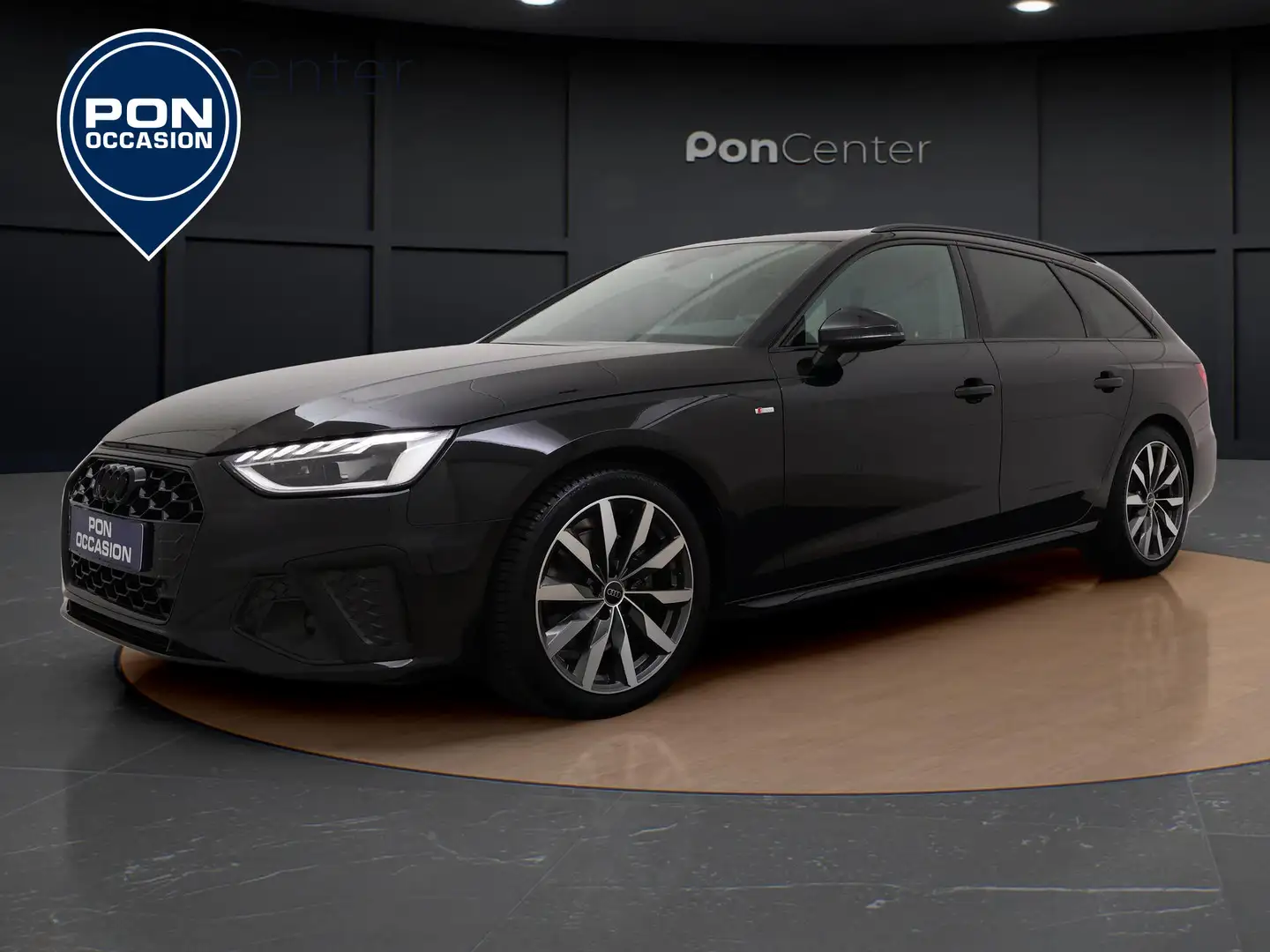 Audi A4 Avant 35 TFSI S-Line Competition | Optiek Zwart | Zwart - 1