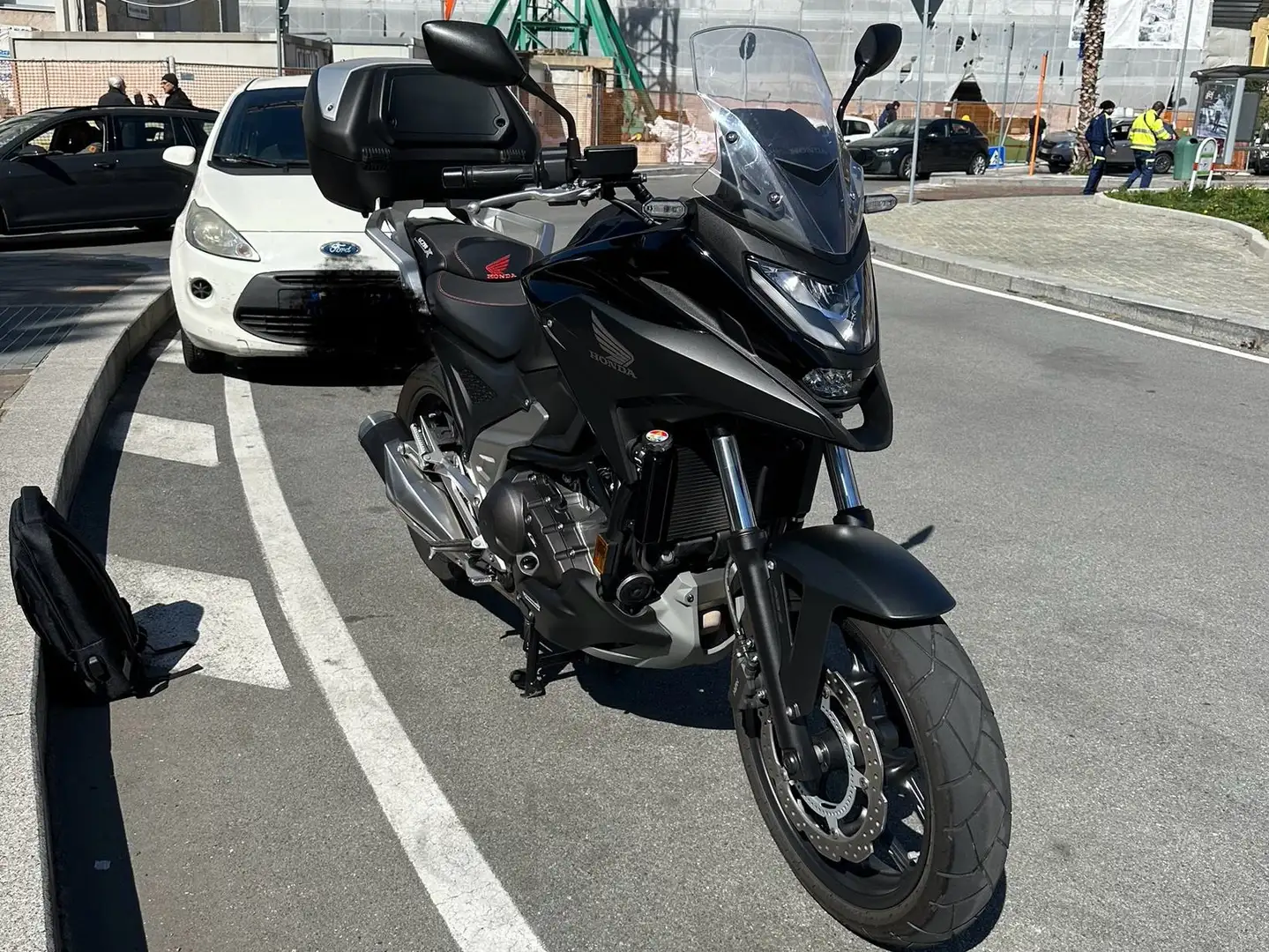 Honda NC 750 X DCT Urban Nero - 1