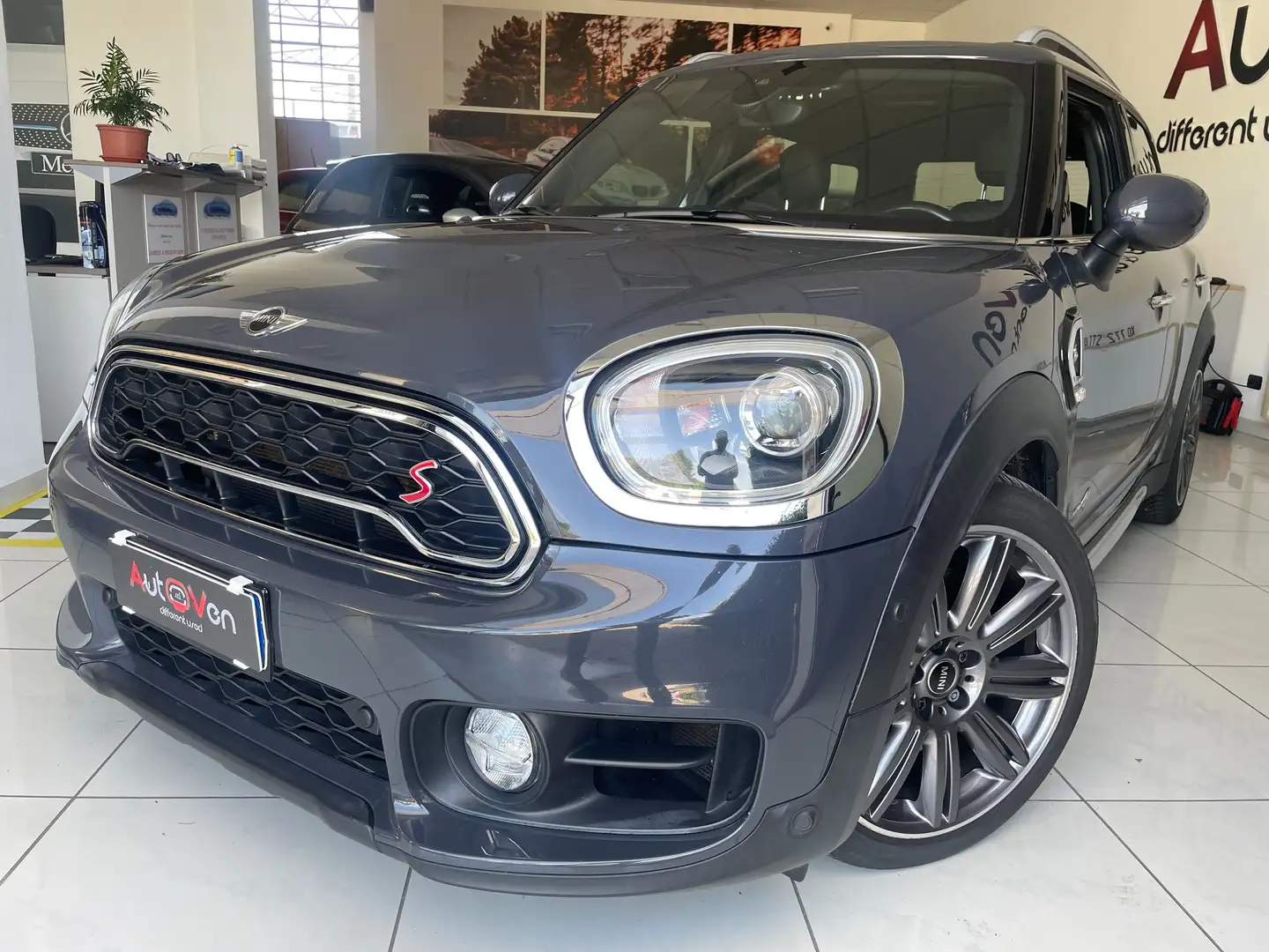 MINI Cooper S Countryman Mini Countryman F60 2017 2.0 Hype all4 auto Grey - 1