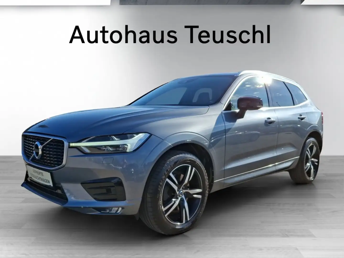 Volvo XC60 D4 AWD Geartronic R-Design Gris - 1