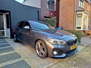 BMW 118i F20 edition M sport shadow high exclusieve