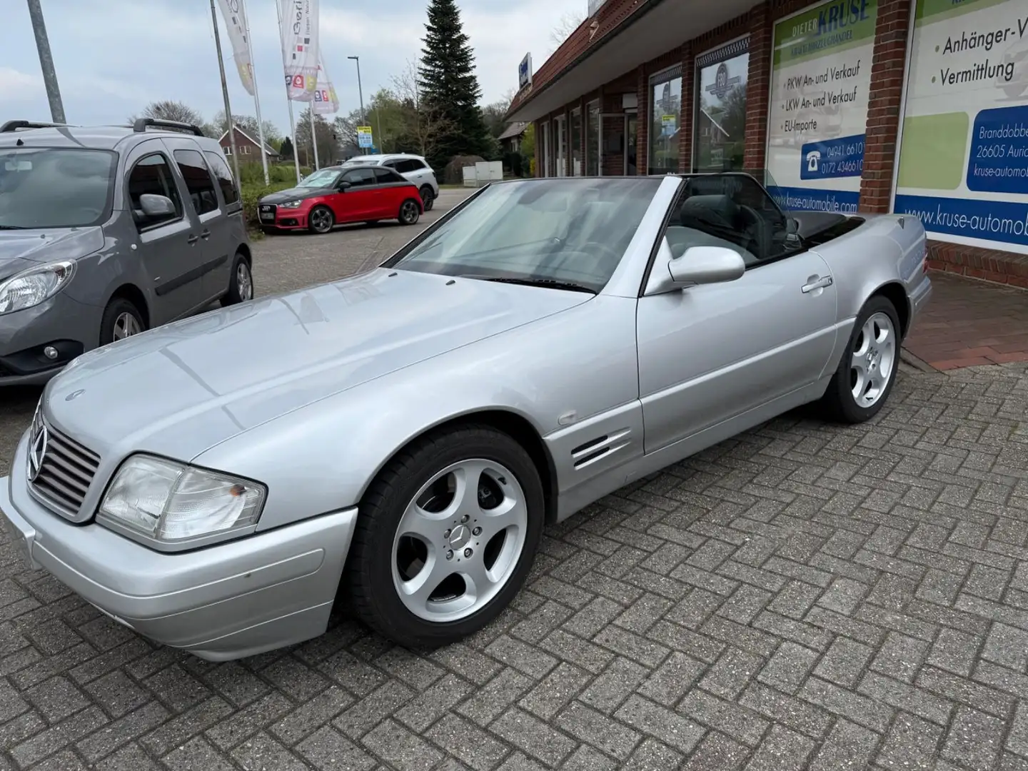 Mercedes-Benz SL 320 mit Hardtop*SHZ*Leder*Top gepflegt* Argent - 2