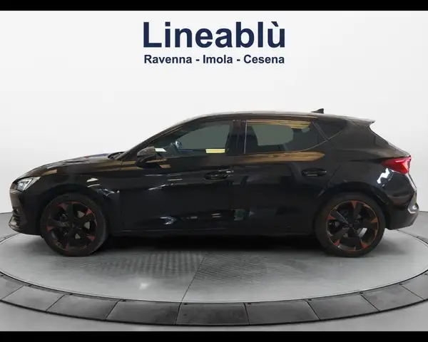 CUPRA Leon view 2