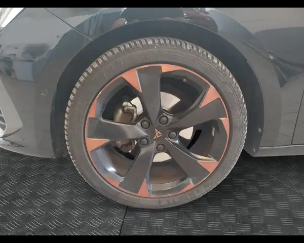 CUPRA Leon view 14