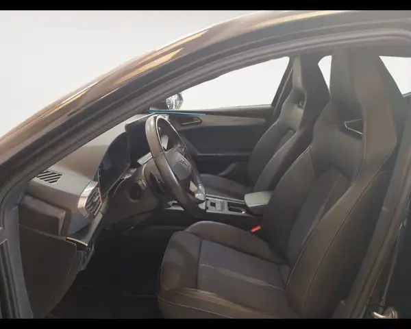 CUPRA Leon view 9