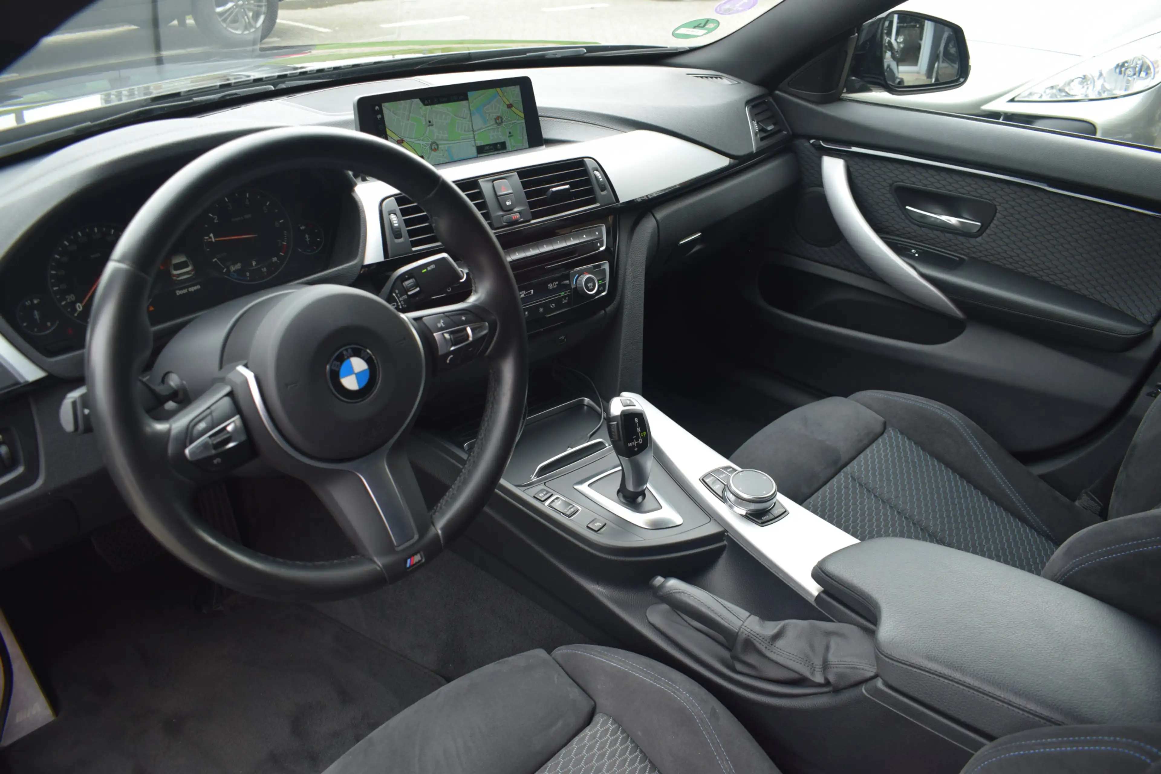 BMW 418 4-serie Gran Coupé 418i Executive Edition M-Sport — photo 4