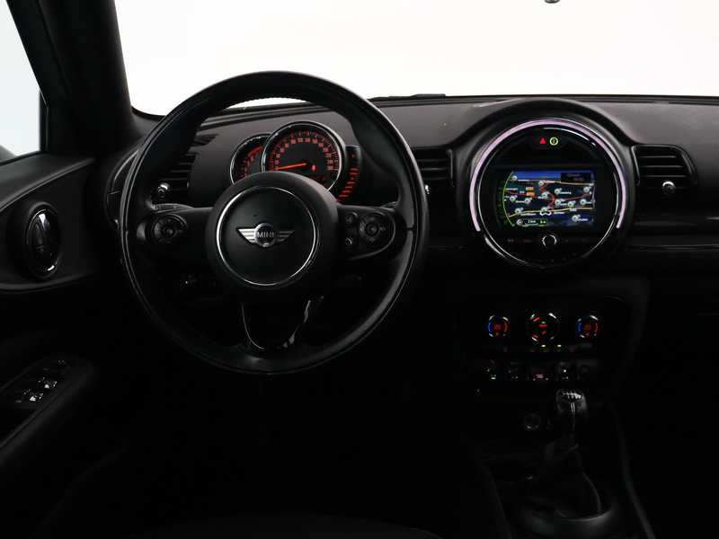 MINI Cooper Clubman 1.5 136 PK MOONWALK GREY + ZWART DAK | 17 INCH ZWA — photo 3
