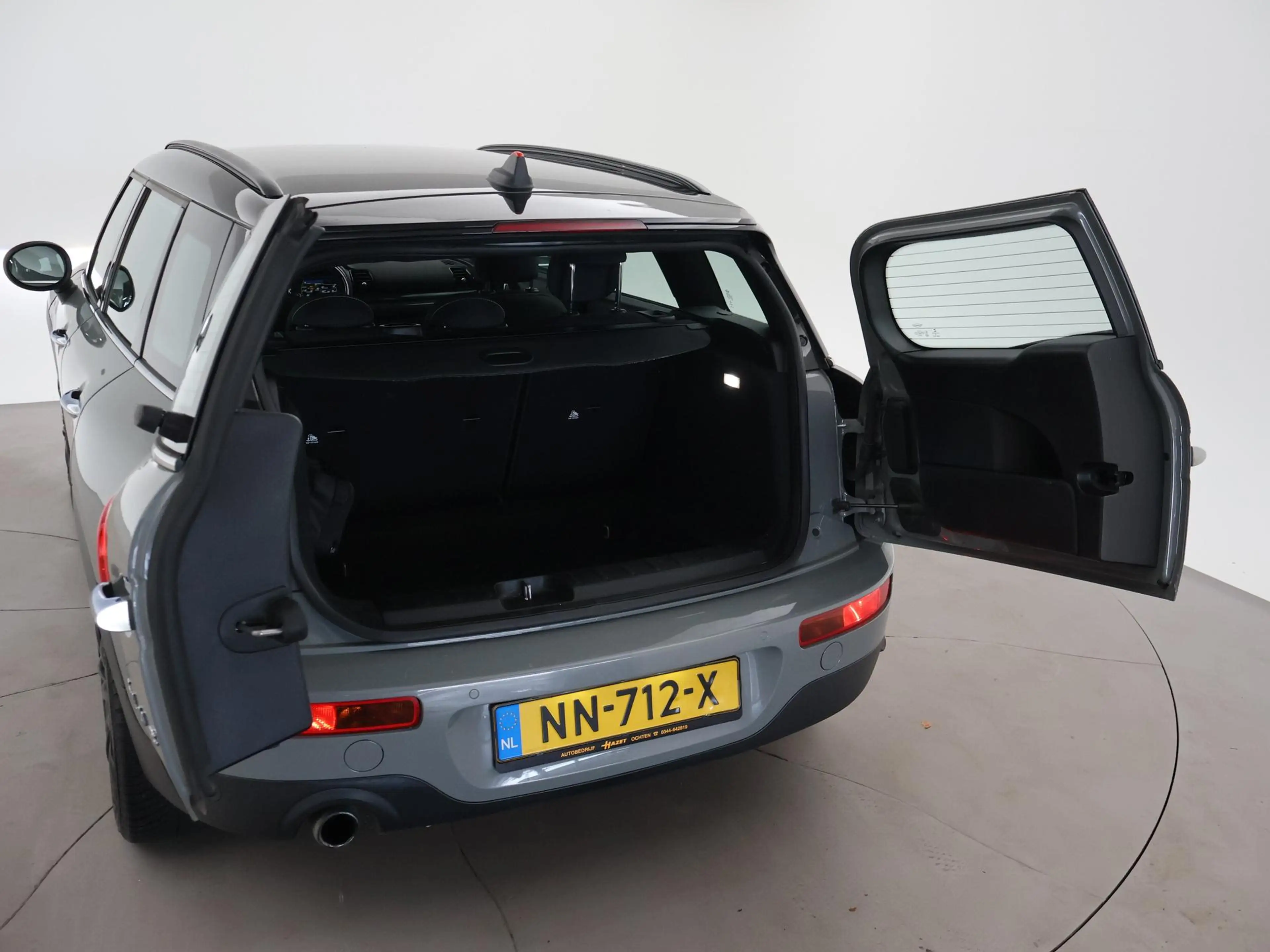 MINI Cooper Clubman 1.5 136 PK MOONWALK GREY + ZWART DAK | 17 INCH ZWA — photo 16