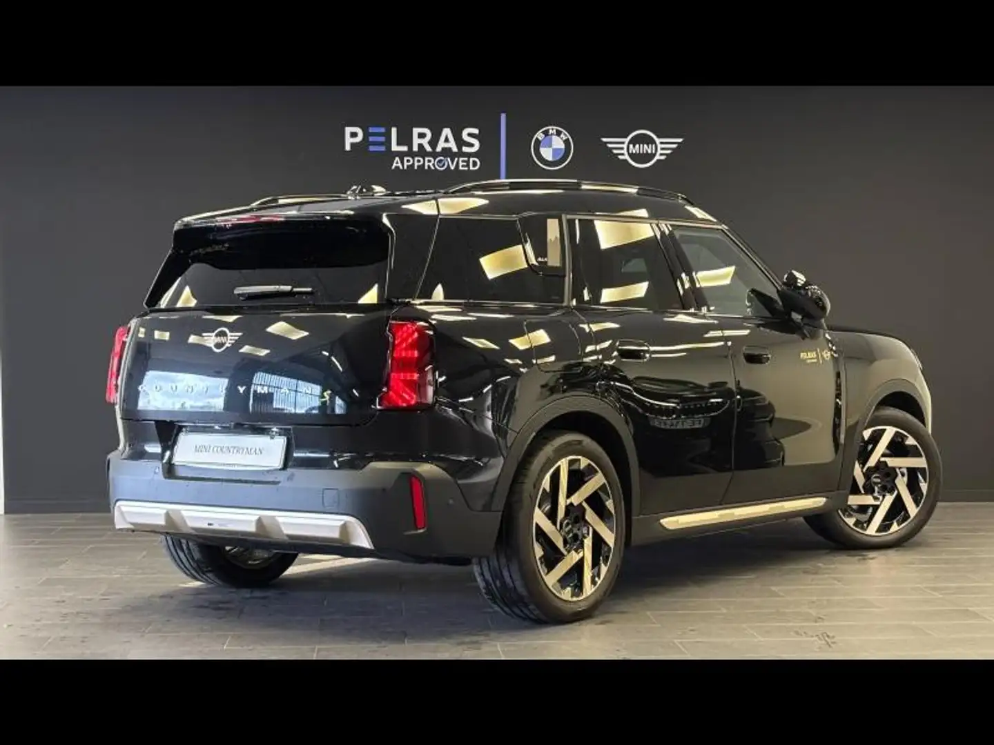 MINI Countryman SE SE 313ch Favoured ALL4 Noir - 2