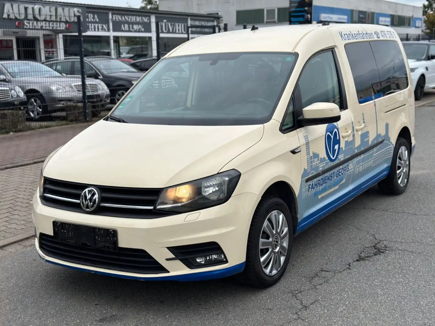 Volkswagen Caddy Maxi Aut*Kamera*Rollstuhl*Rampe*7-Sitzer* Beige - 1