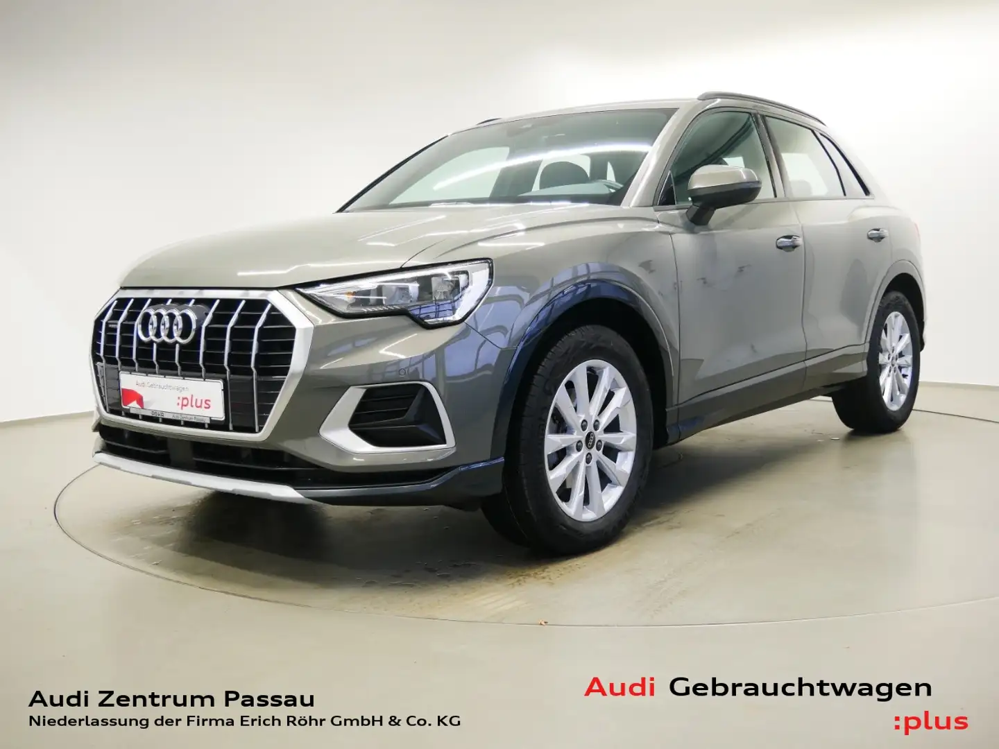 Audi Q3 35 TDI quattro advanced S tro. LED virt. Cock. Grau - 1
