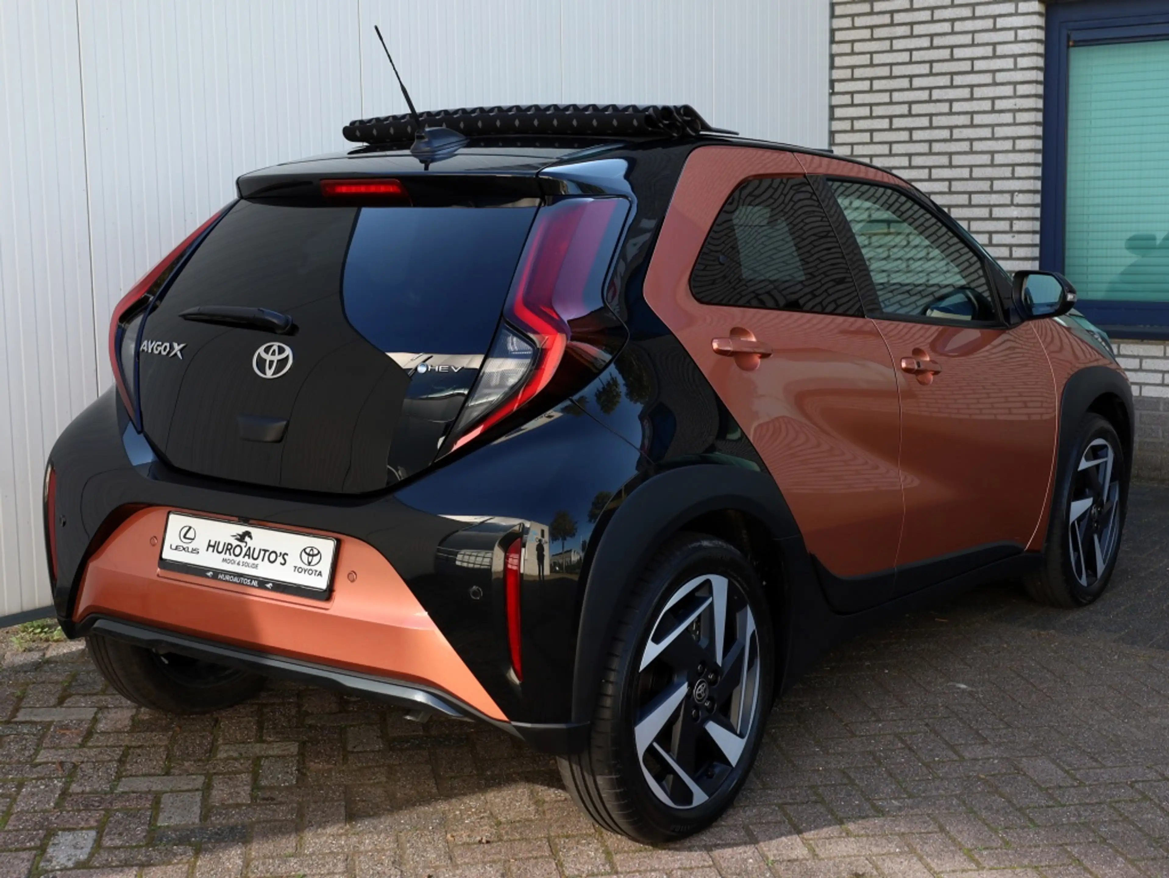 Toyota Aygo X Hybrid 115 envy | Lounge Pack | Vouwdak | JBL — photo 37