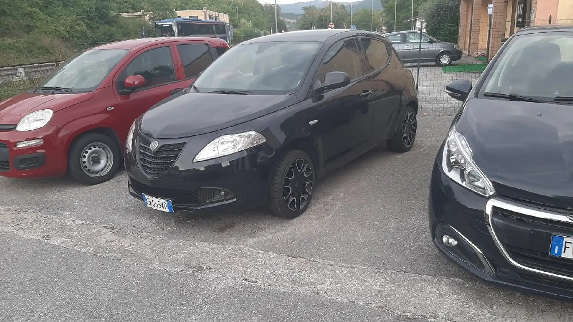 Lancia Ypsilon Ypsilon 1.3 mjt S MomoDesign s Noir - 1
