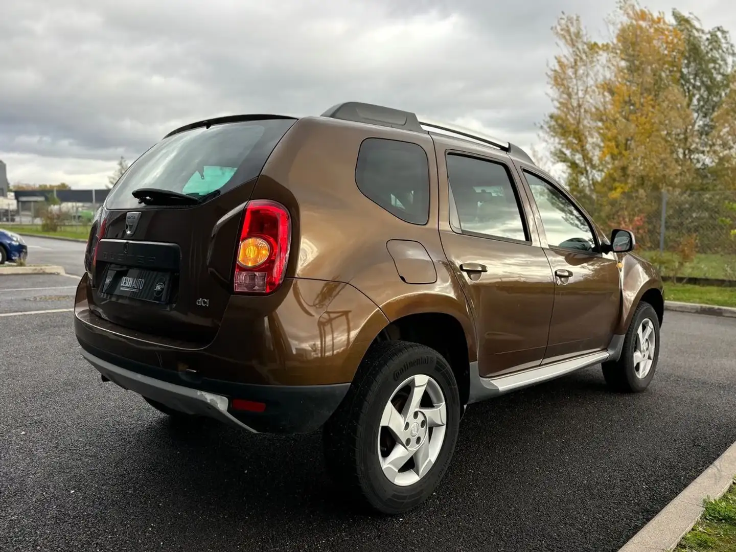Dacia Duster 1.5 DCI 110 CH LAUREATE 4X2 - 1 ERE MAIN - GARANTIE 03 MOIS Brun - 2
