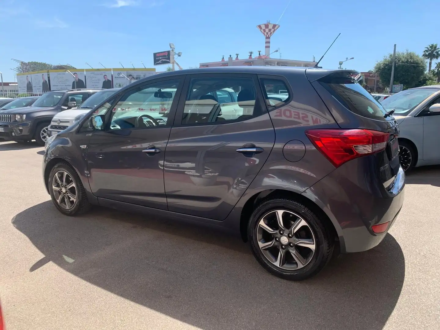 Hyundai iX20 ix20 1.4 Xpossible Grigio - 2