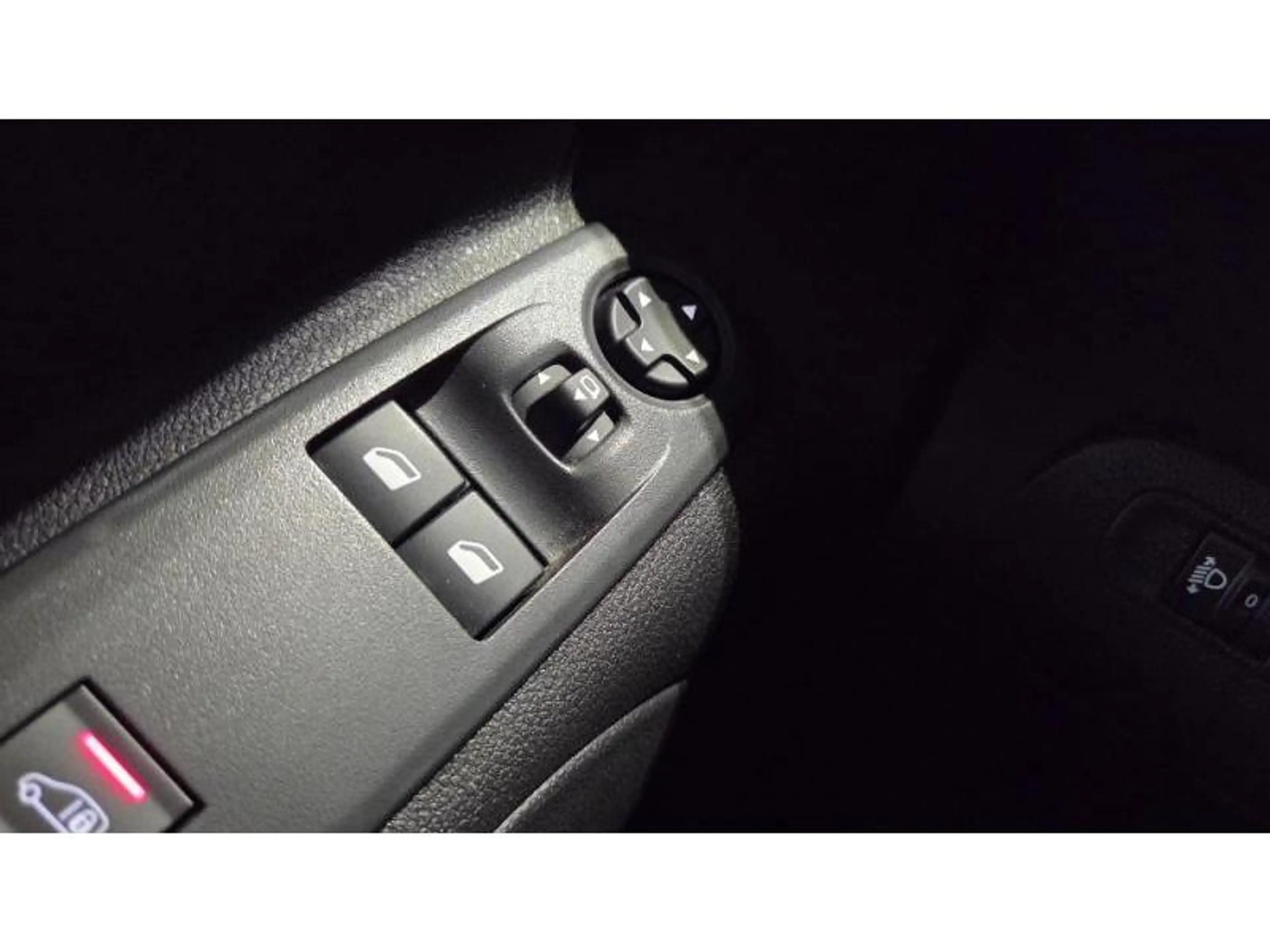Peugeot Partner L2 Heavy — photo 8
