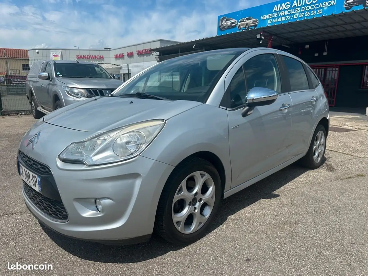 Citroen C3 hdi 92 exclusive boite auto faible km - 1