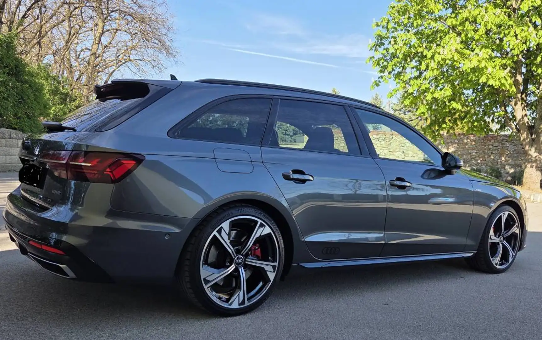 Audi A4 A4 Avant 45 TFSI quattro S-line S-tronic S-line Grau - 2