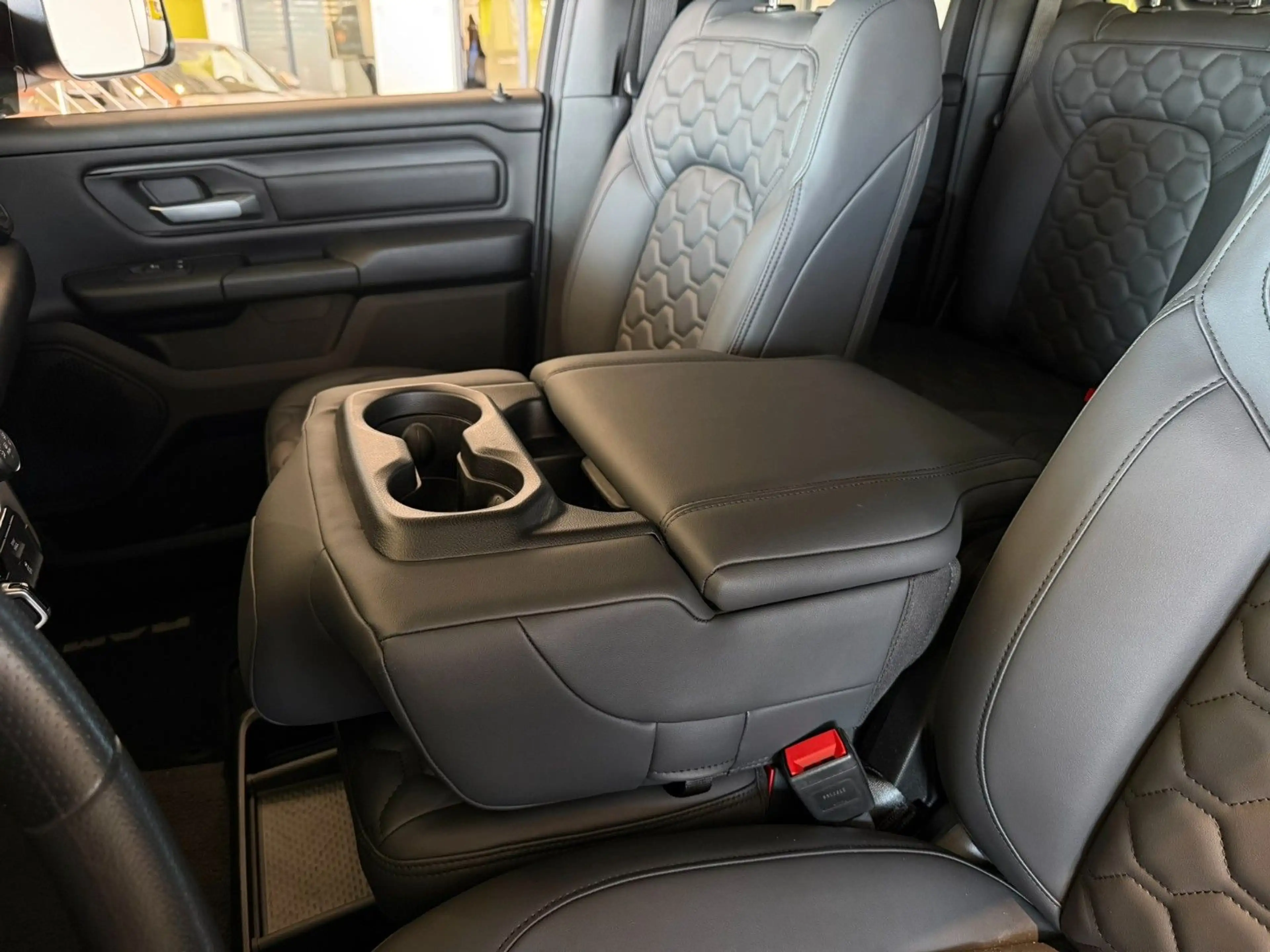 Dodge RAM 1500*Klima*AHK*Kamera*LED* — photo 15