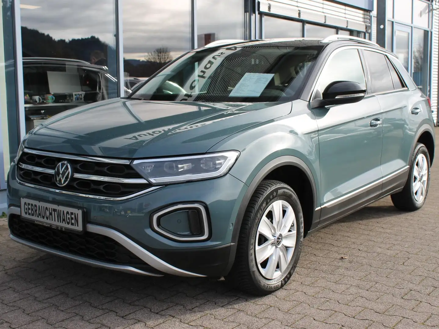 Volkswagen T-Roc 1.5 TSI Style *Standheizung/Navi/LaneAssist/LED* Azul - 1