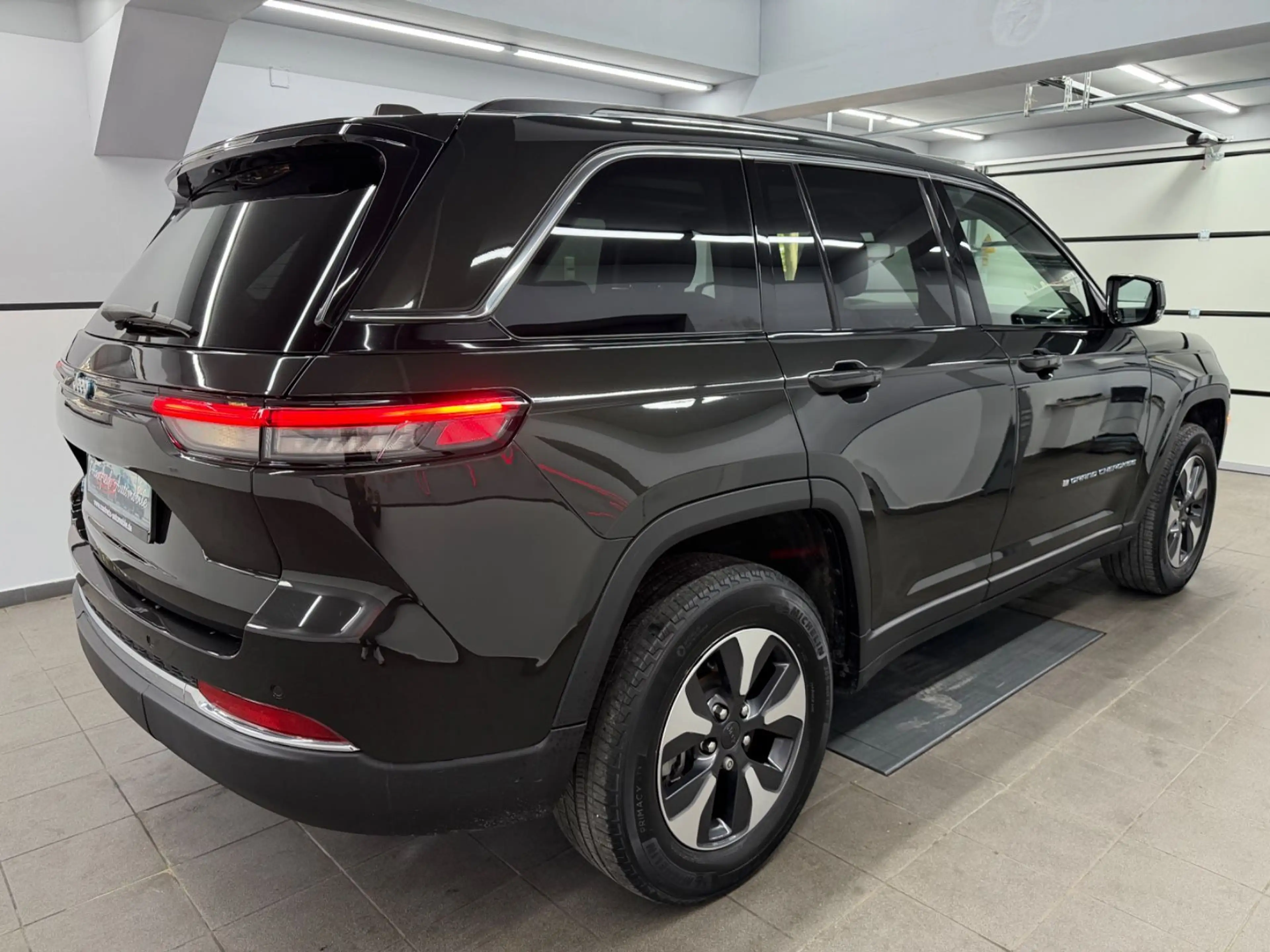Jeep Grand Cherokee 2.0 Limited 4XE*4xDispl*4xSH*Pano — photo 5