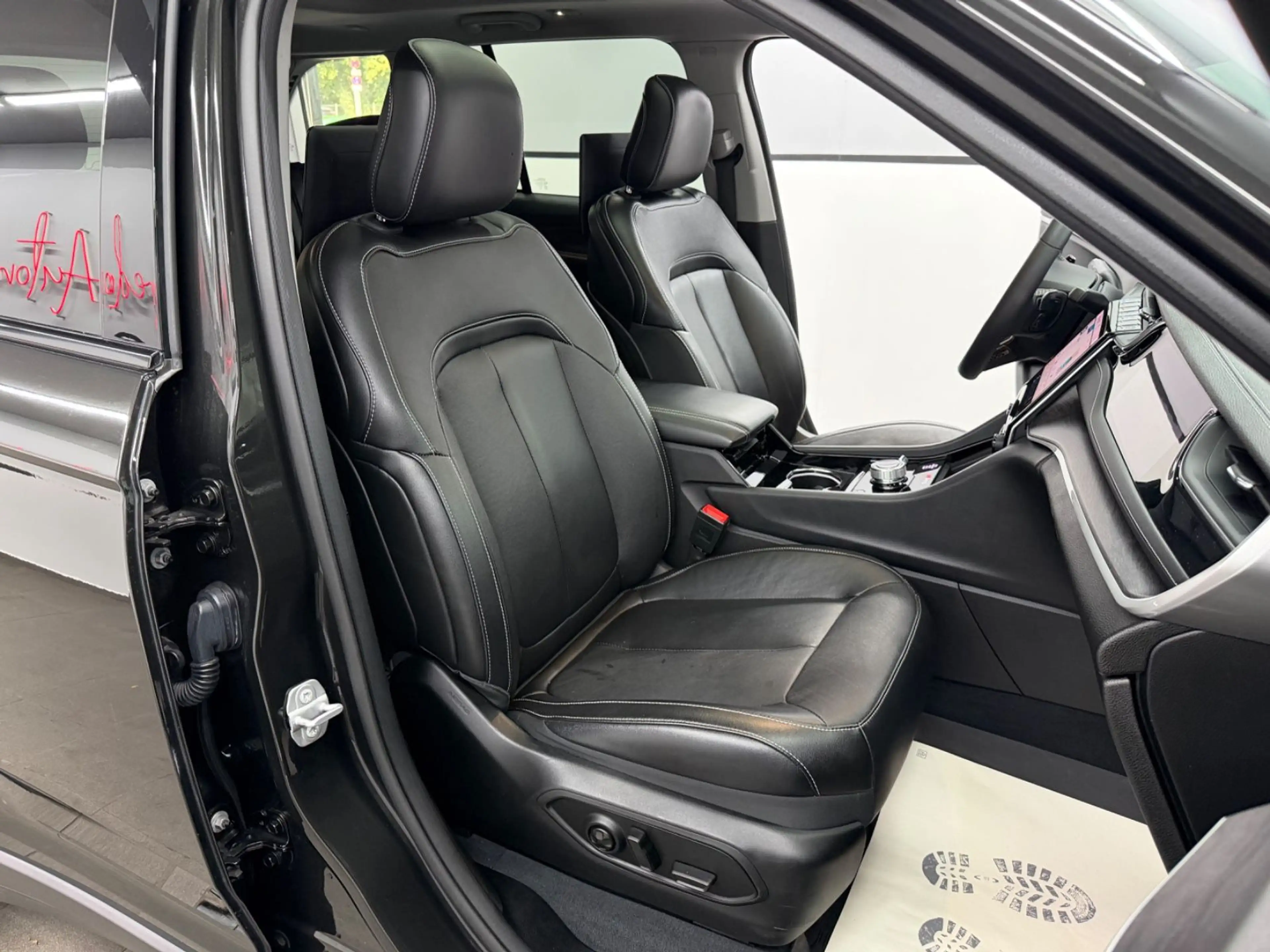 Jeep Grand Cherokee 2.0 Limited 4XE*4xDispl*4xSH*Pano — photo 13