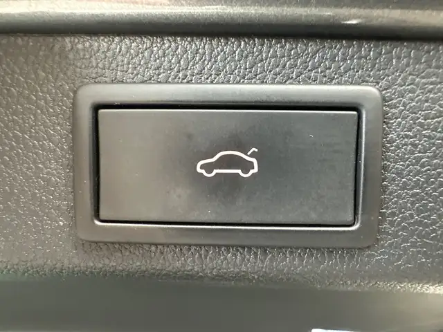 Skoda Superb view 8