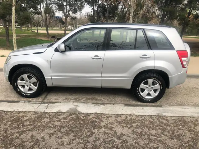 Suzuki Grand Vitara 2.0 JLX-A