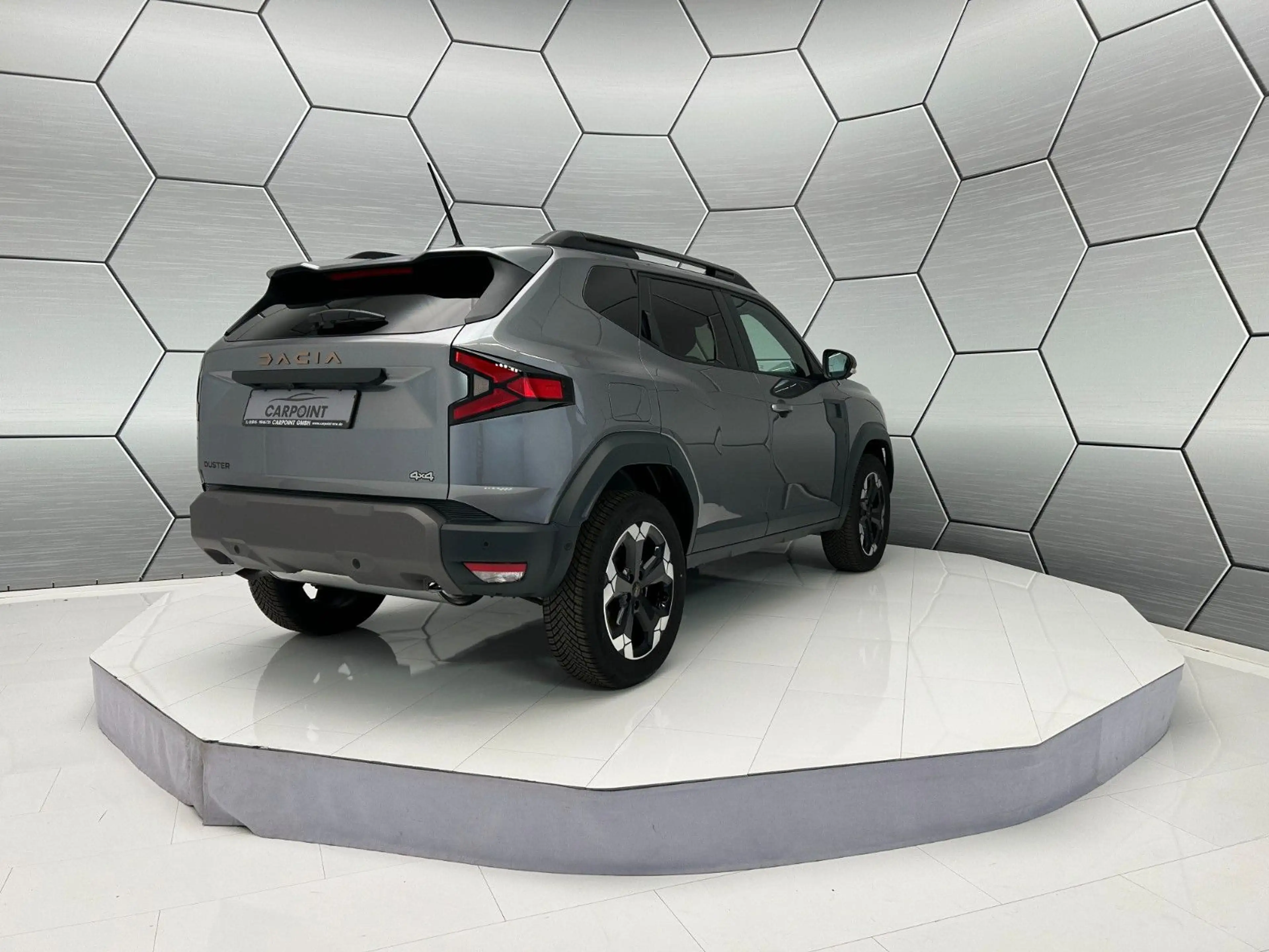 Dacia Duster Extreme hybrid 155 Winter-Plus/City — photo 6
