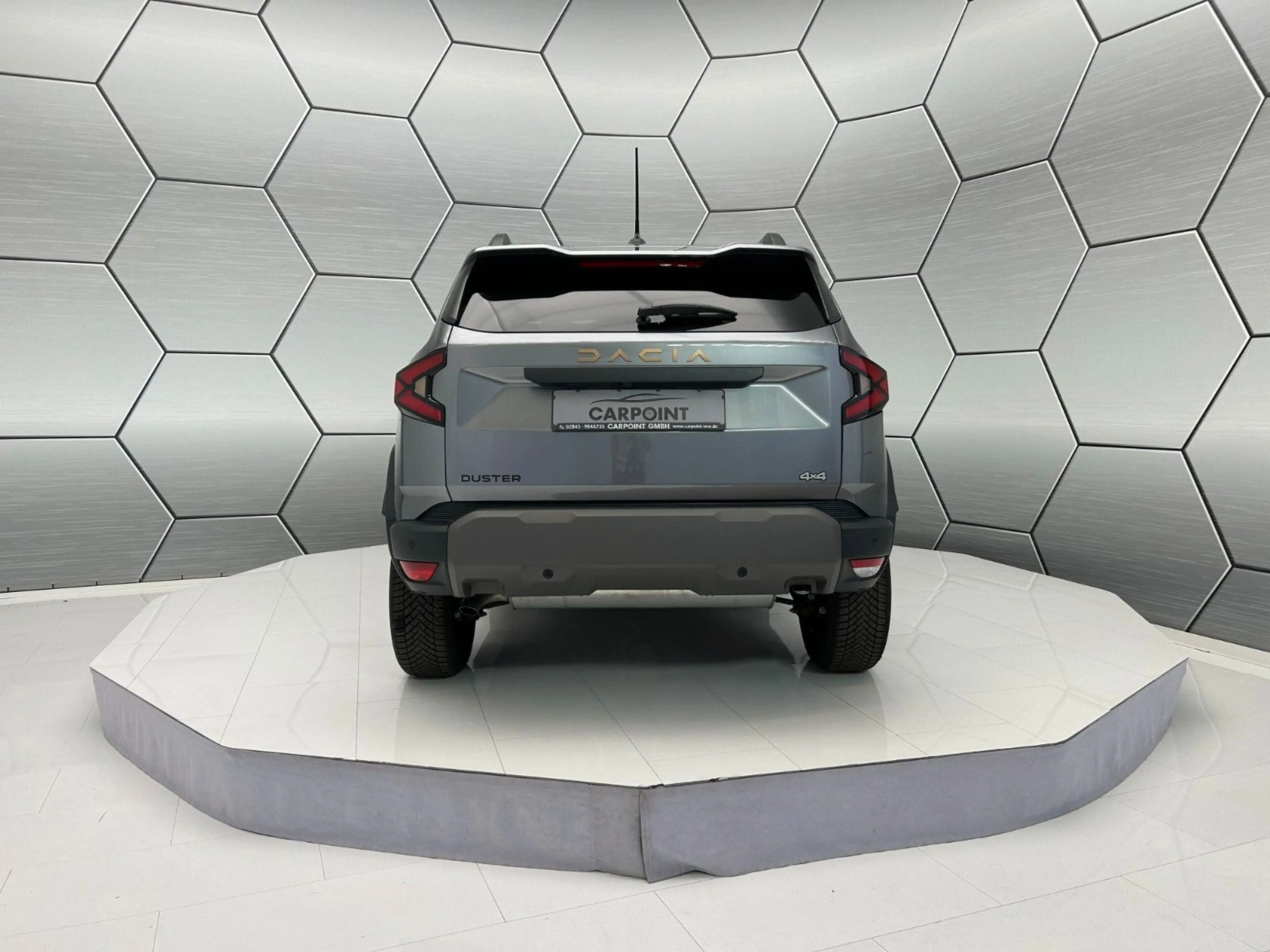 Dacia Duster Extreme hybrid 155 Winter-Plus/City — photo 5