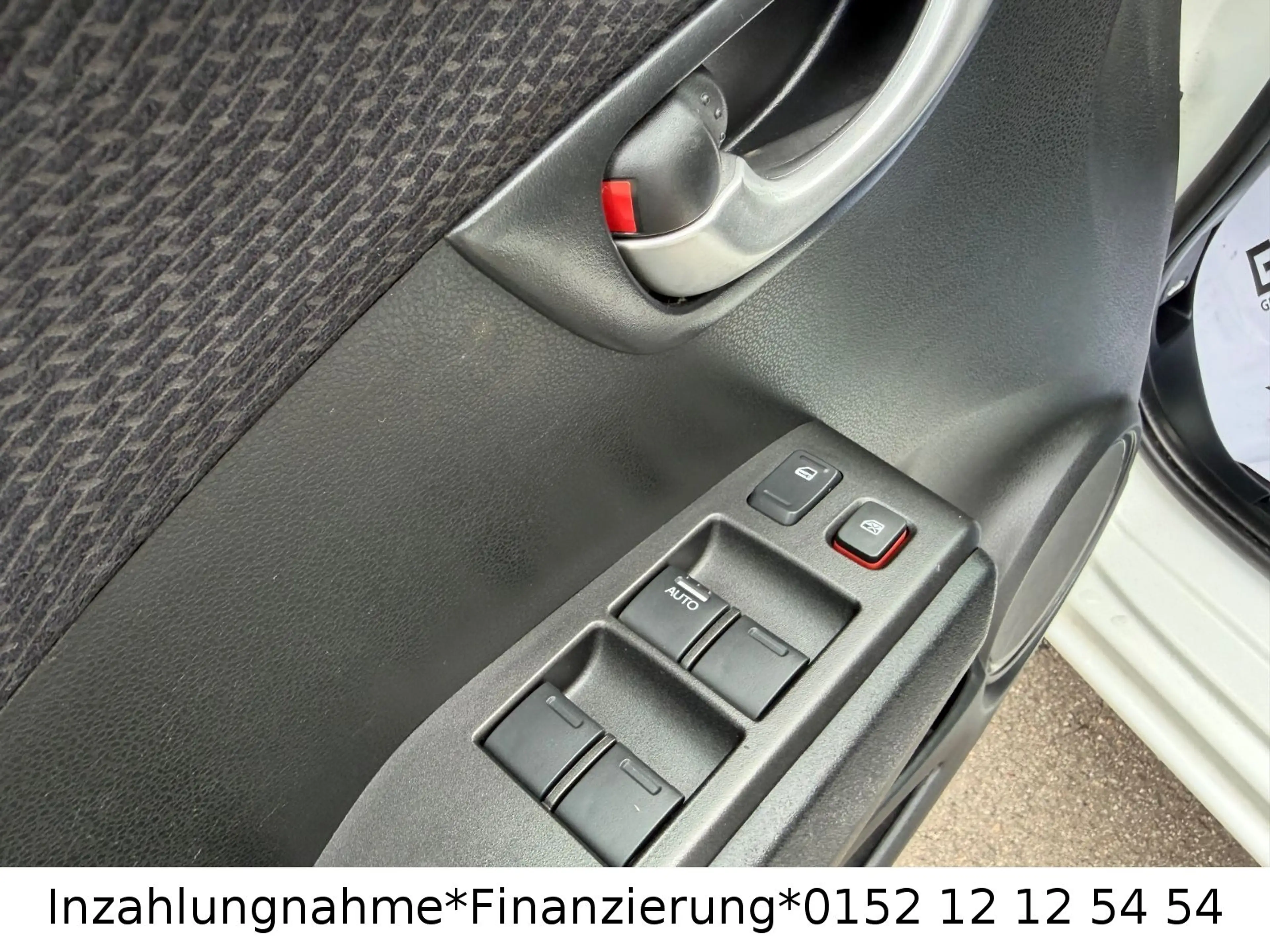 Honda Jazz 1.3 Hybrid Comfort — photo 10