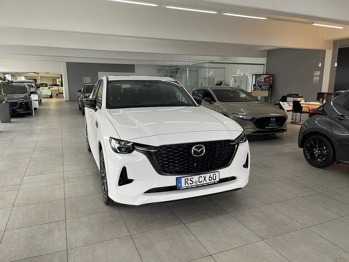 Mazda CX-60 3.3 254PS Homura Plus Pano 360° Matrix-Led Weiß - 1