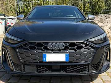 A5 III 2024 Avant Avant 3.0 tfsi mhev  sport attitude quattro 367cv s-tronic