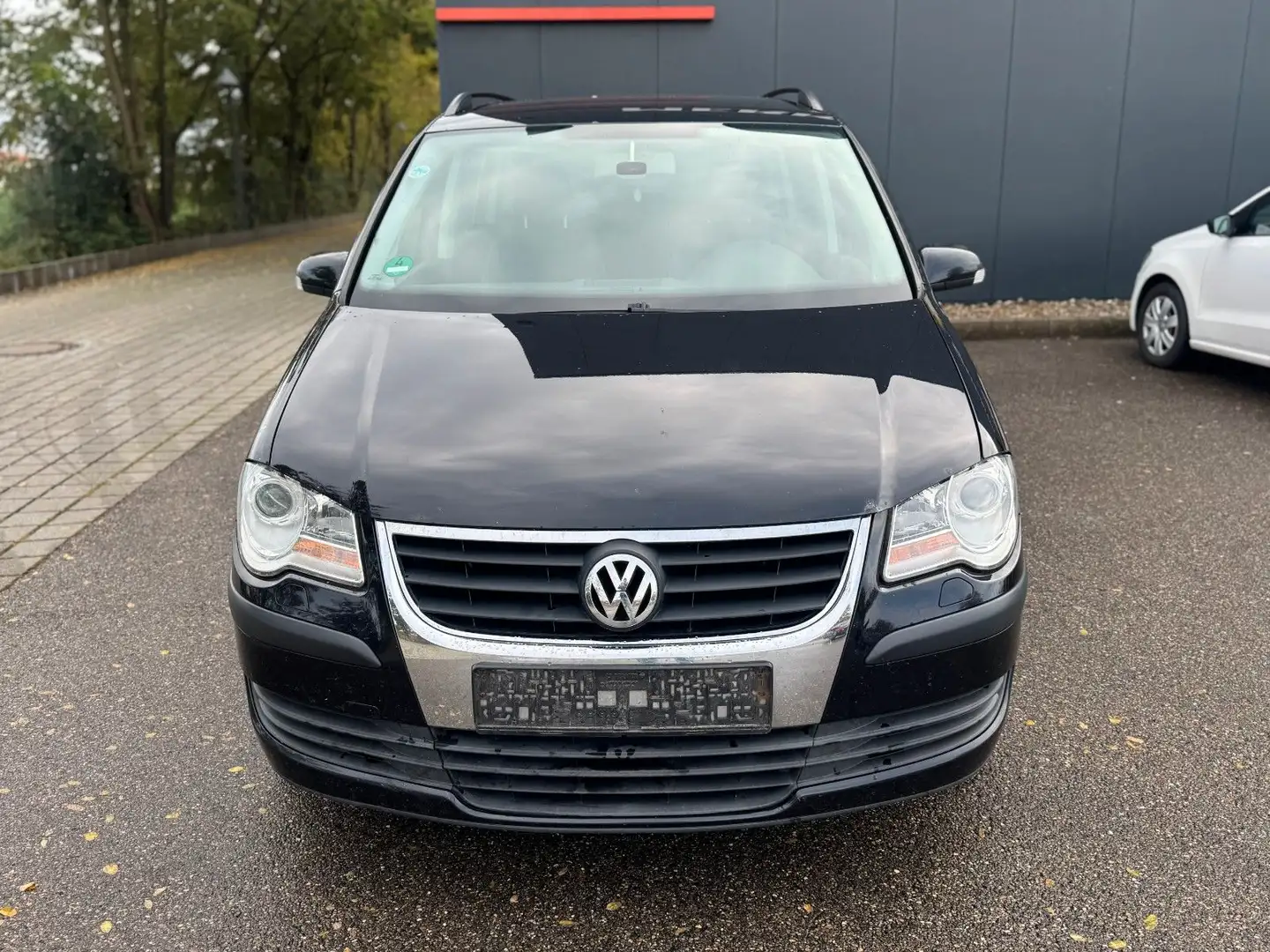 Volkswagen Touran Conceptline Noir - 1