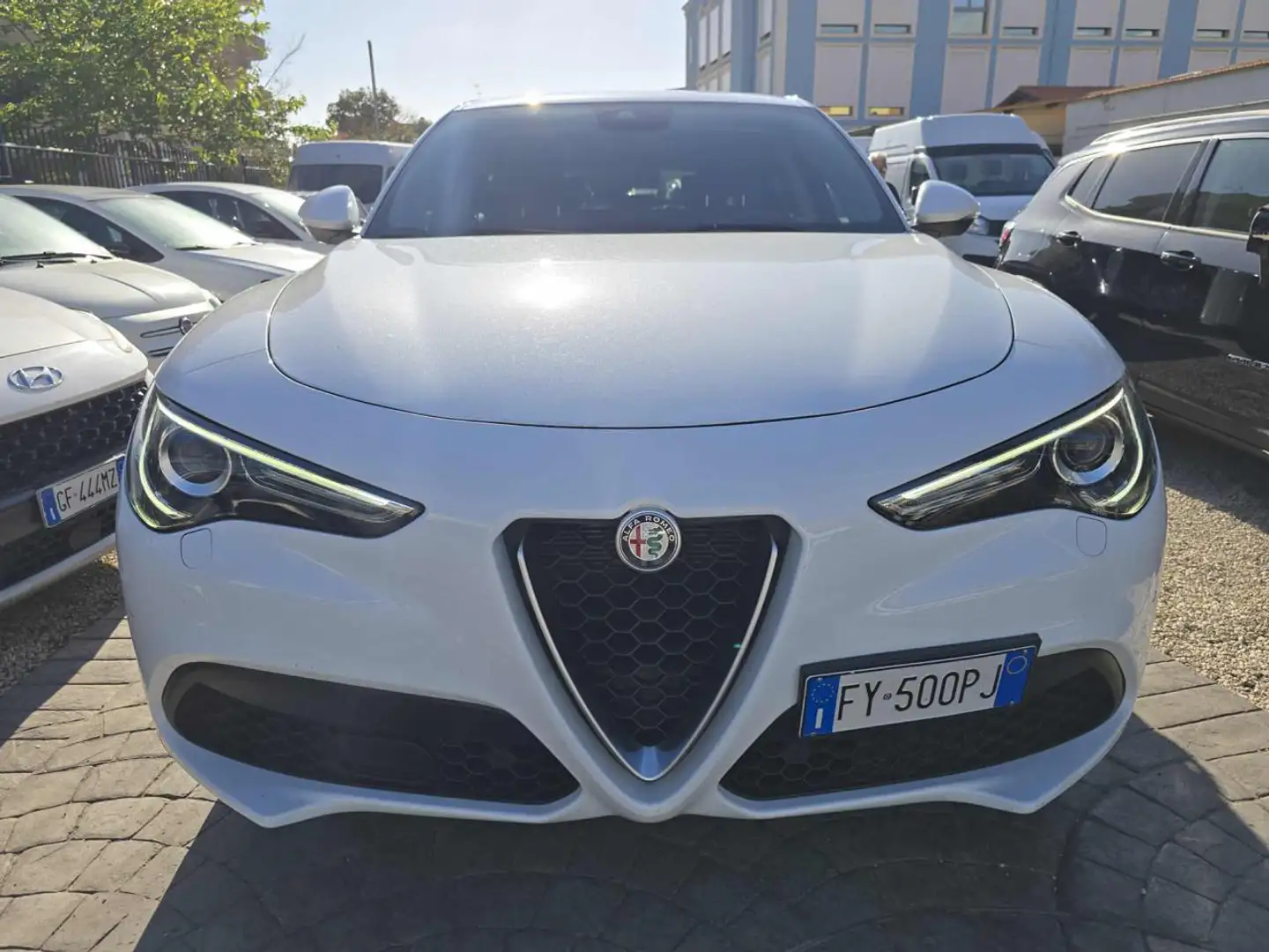 Alfa Romeo Stelvio 2.2 Turbodiesel 160 CV AT8 RWD Sport-Tech Blanc - 2