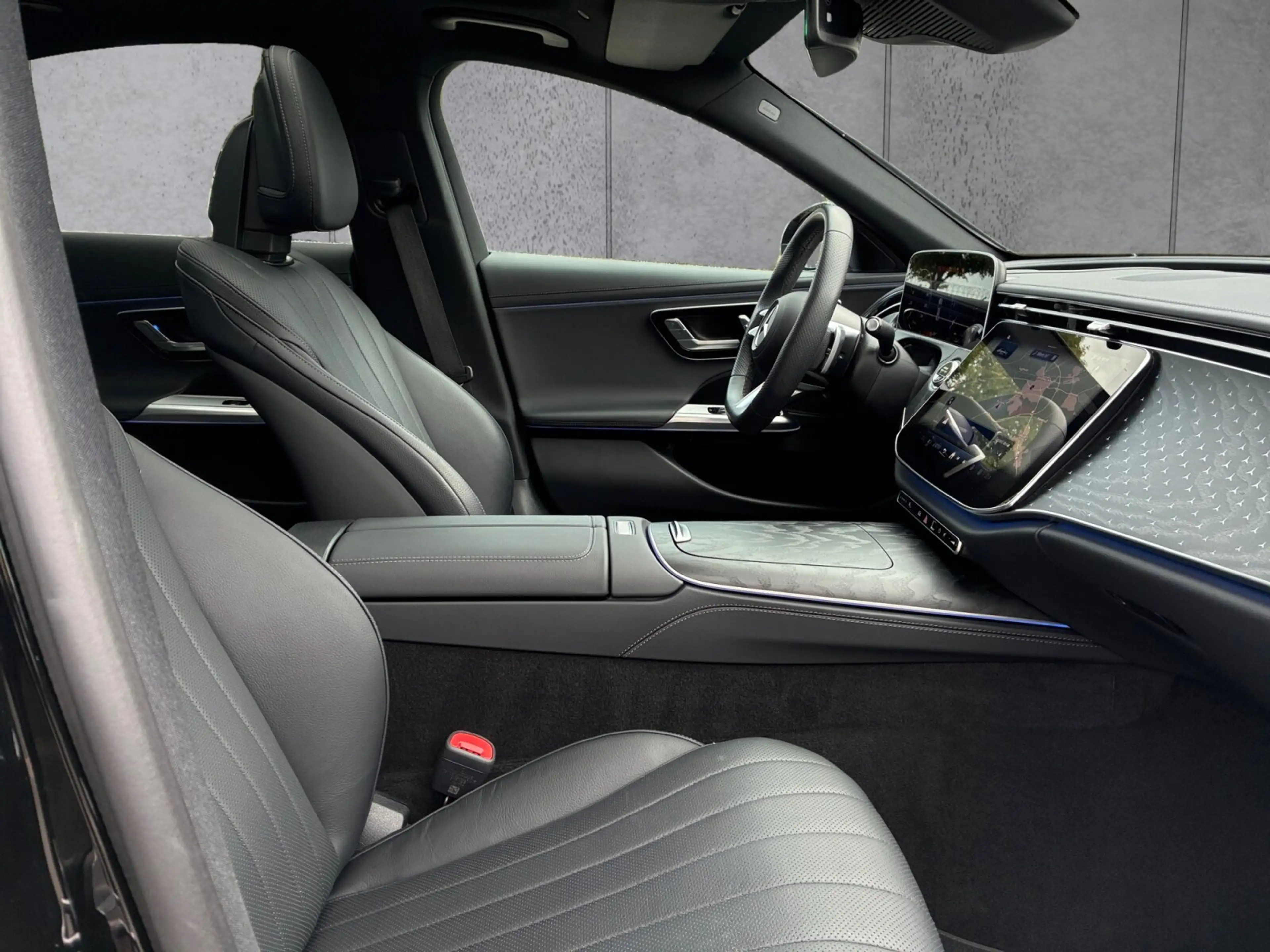 Mercedes-Benz E 450 E 450 d 4M AMG/Digital-Light/Pano/Distronic/360° — photo 5